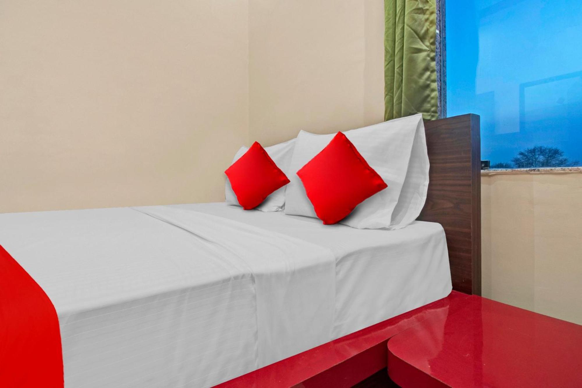 Hotel O Rk 4*