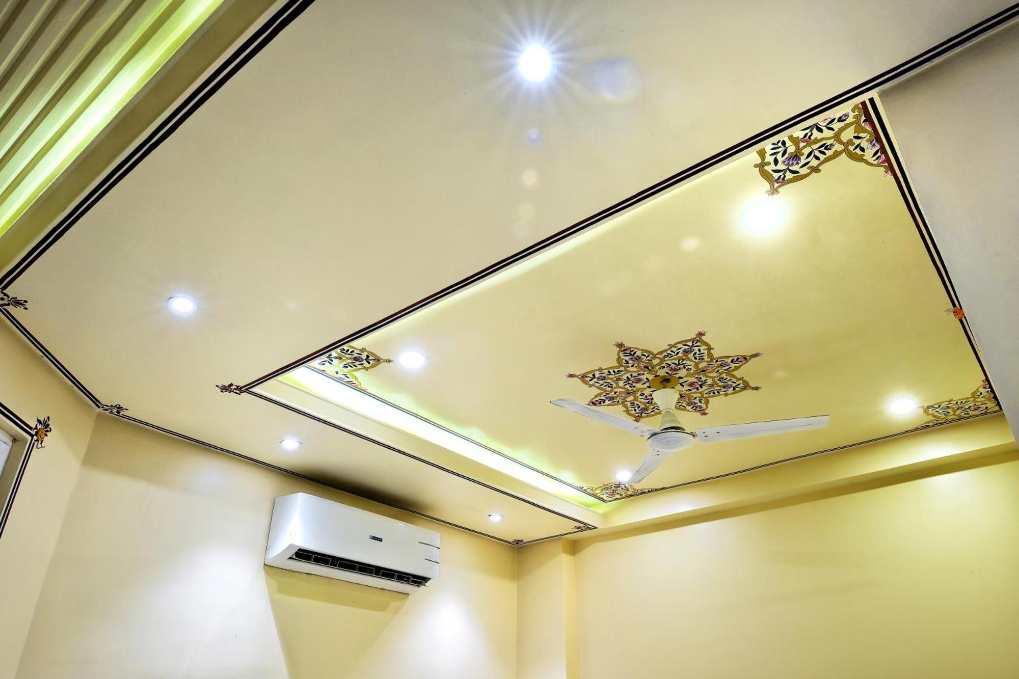 Hotel Bayan Elegance *