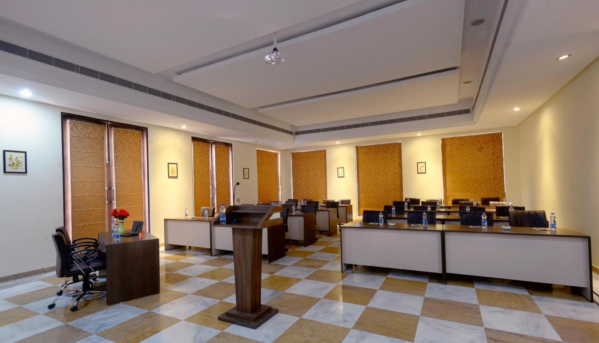 Hotel Achrol Niwas A Treehouse Jaipur