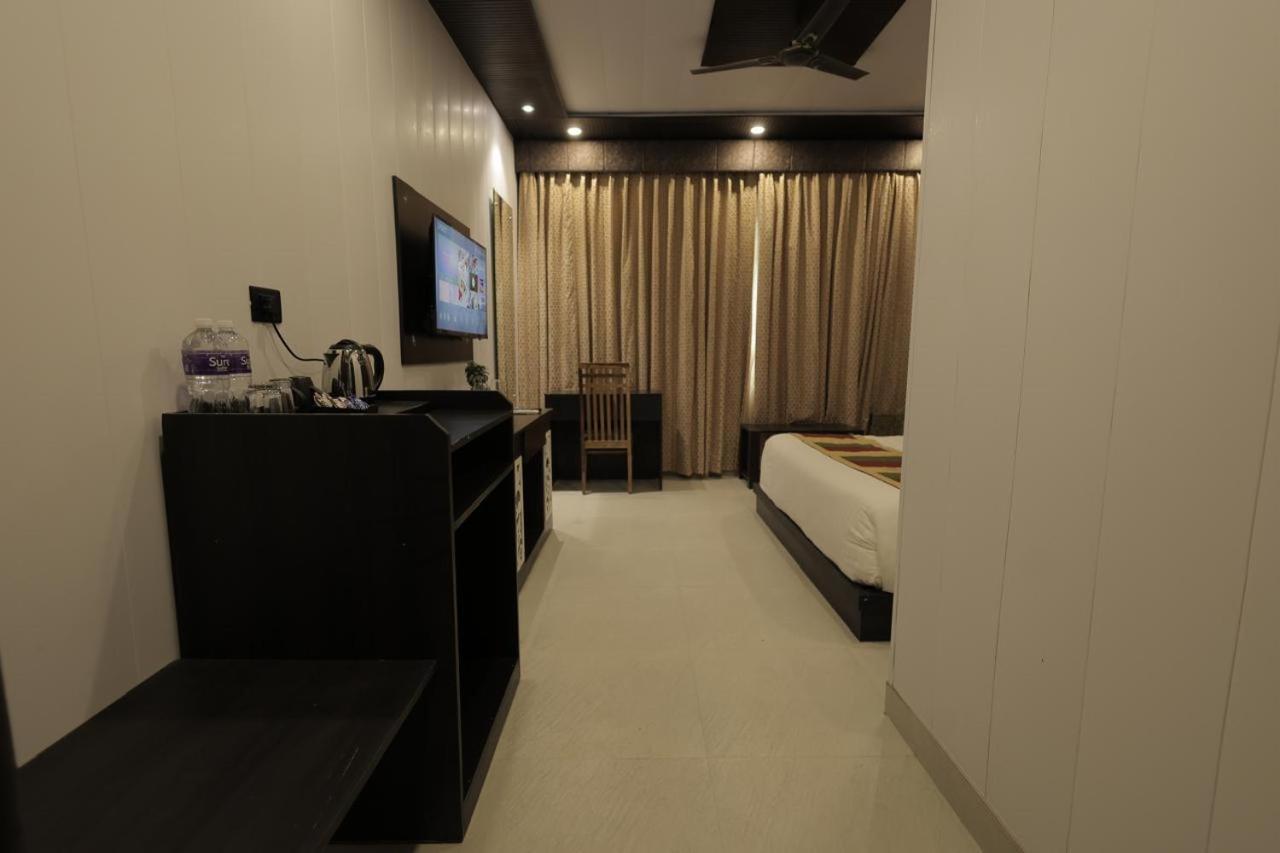 The Trade International, Hotel Jaipur