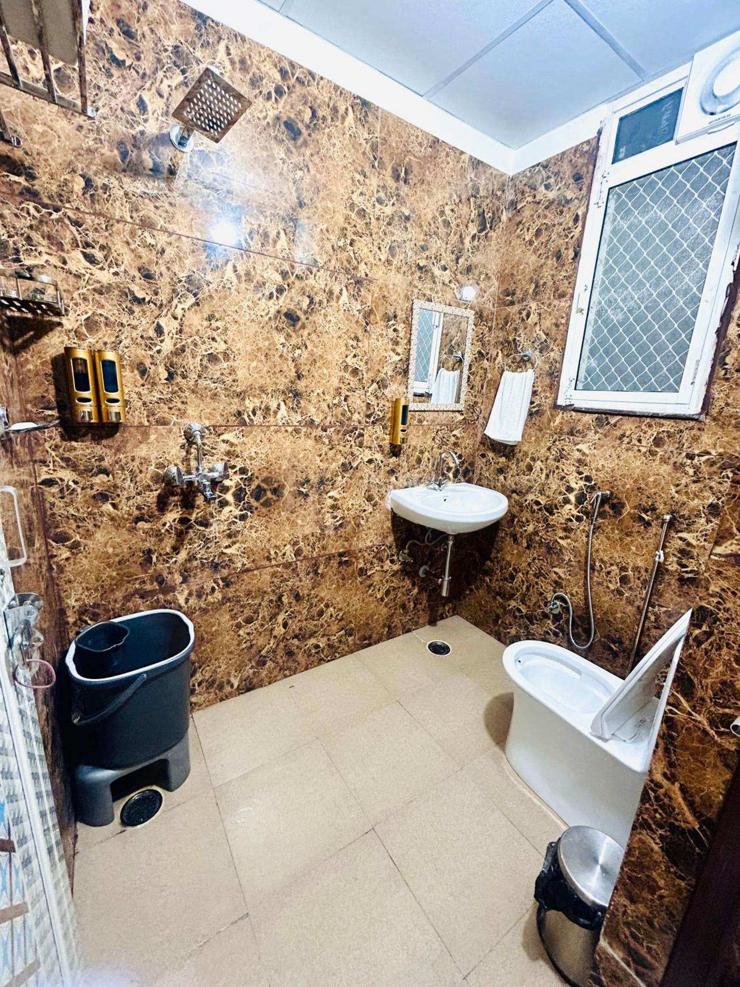 Apartment 3bhk Airport Abode With Netflix And Prime