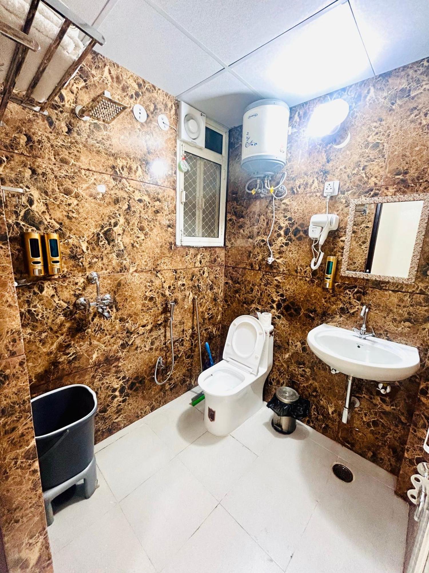 3bhk Airport Abode With Netflix And Prime Apartment