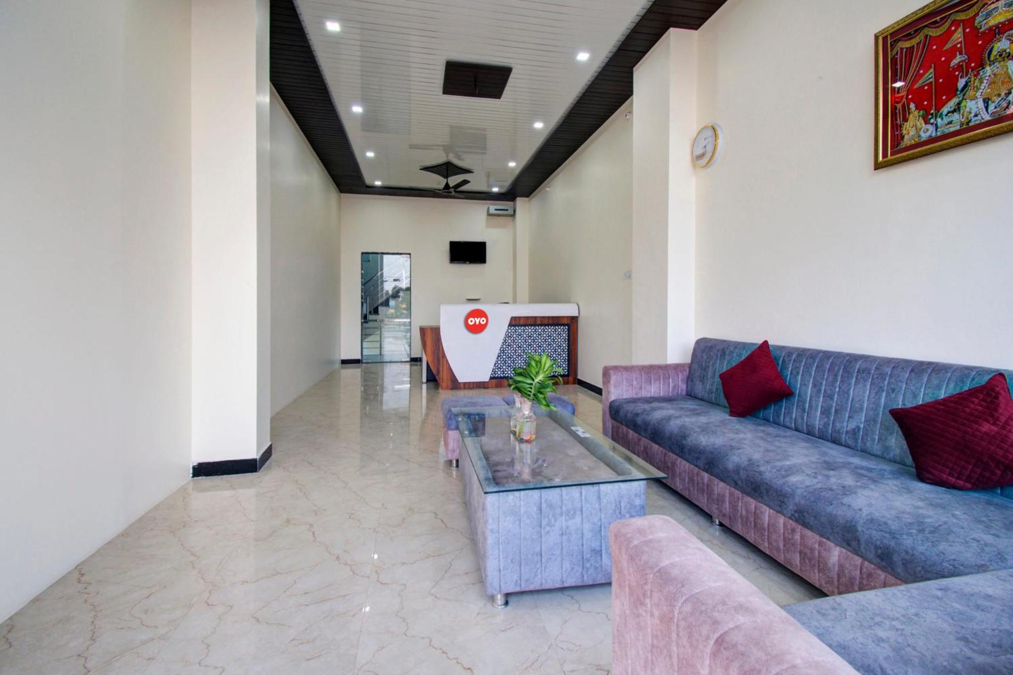 O Om Palace Hotel 3*