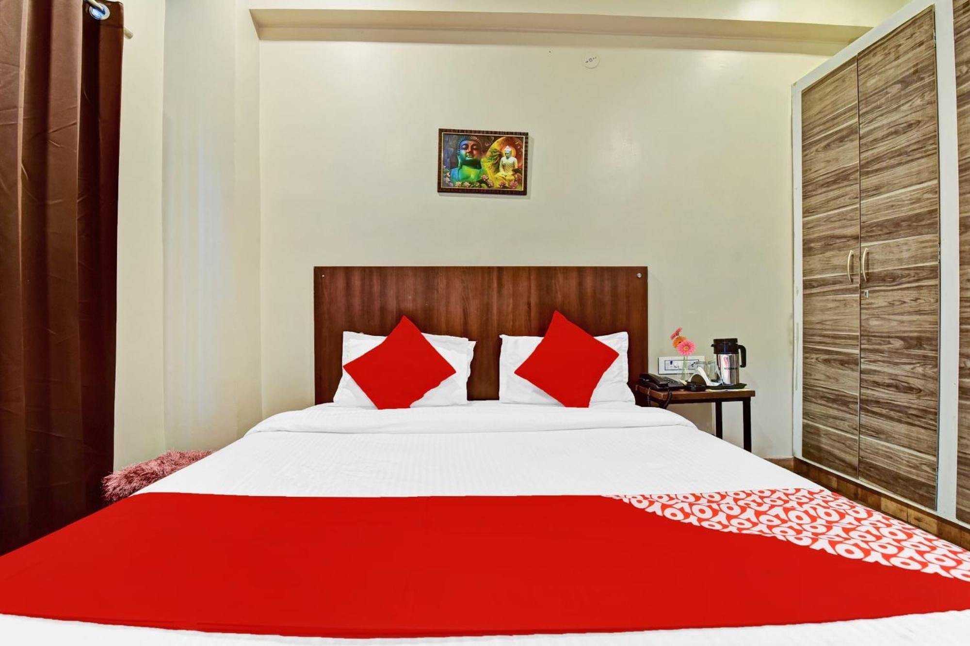 Hotel O Shiv Kalpana