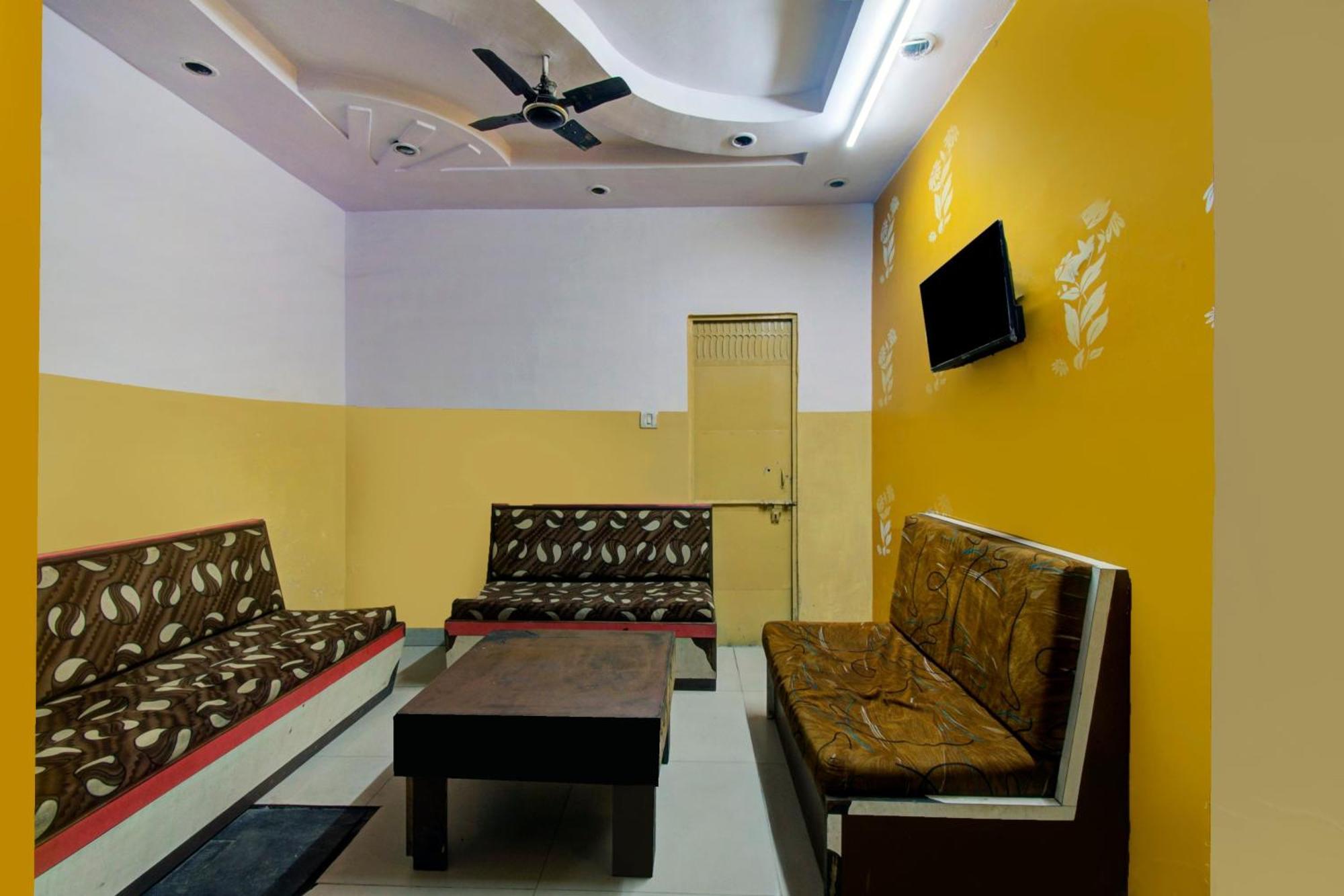 Sanwariya Palace 3*