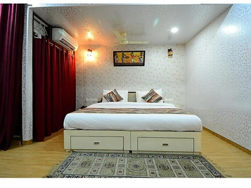 Arcadia Plutus Hotel Jaipur