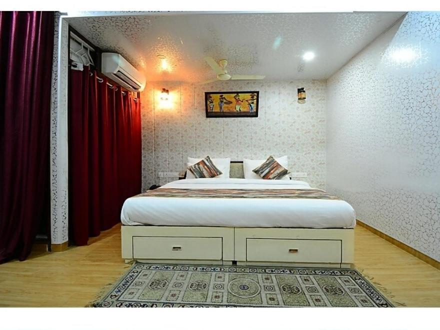 Arcadia Plutus Hotel Jaipur