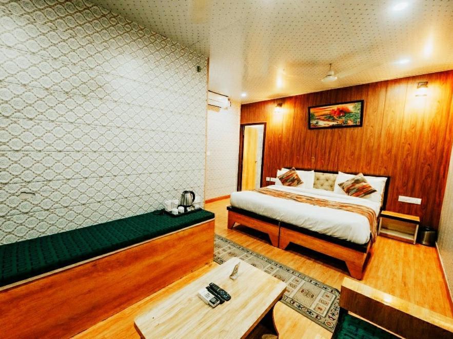 Hotel Arcadia Plutus 3*