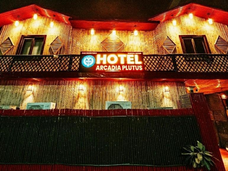 Arcadia Plutus Hotel