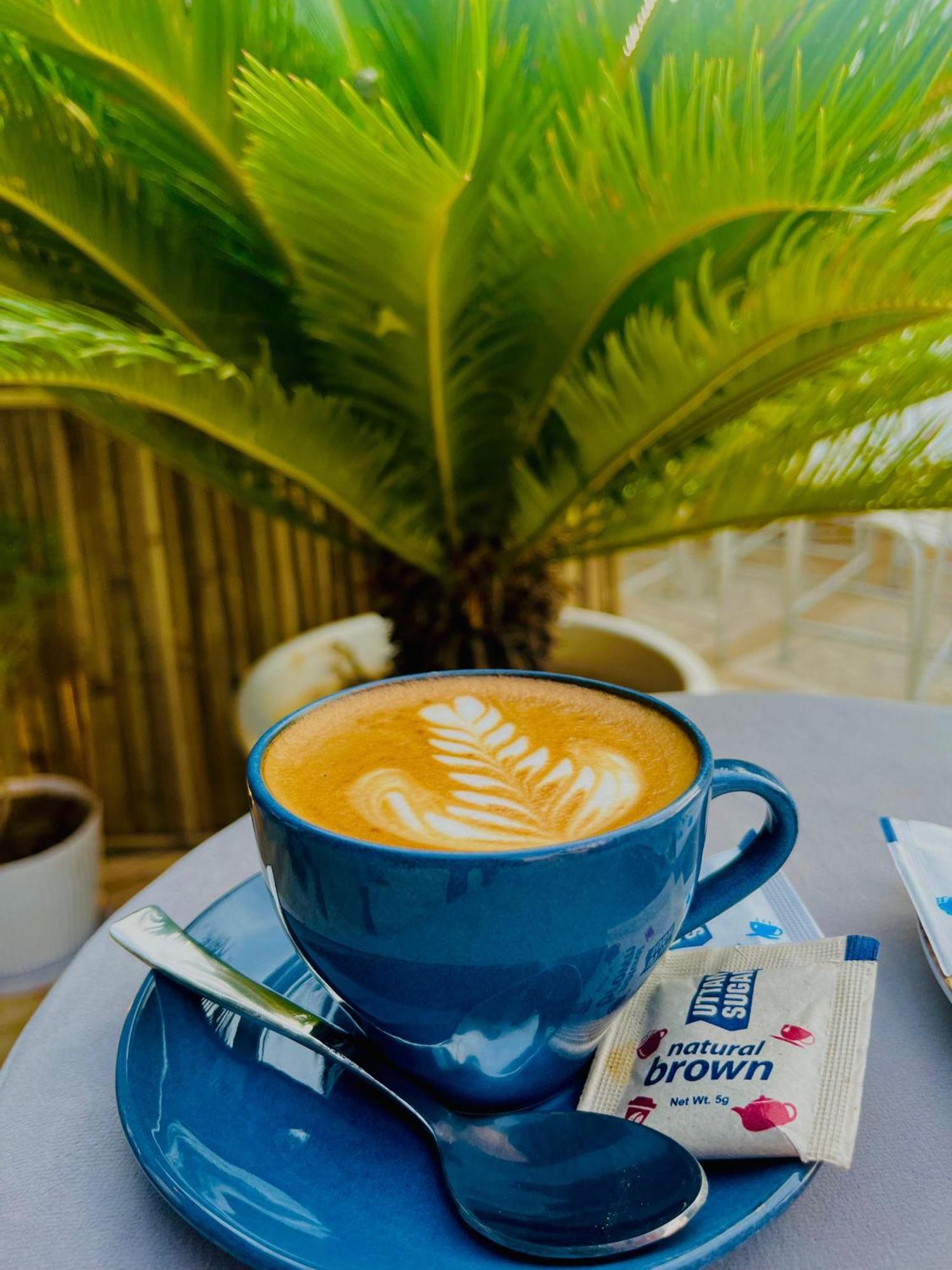 Mojo M -airport Boutique Hotel