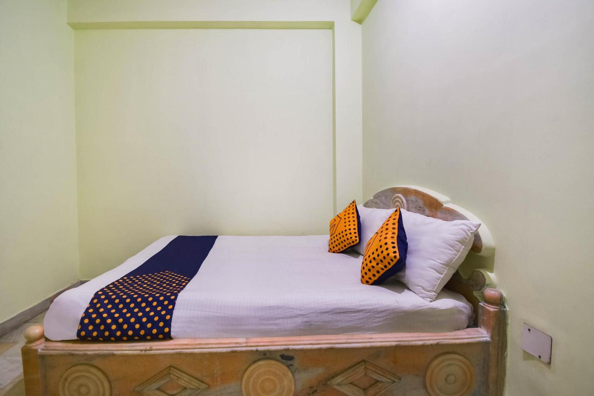 Spot On Red Tomato Hotel