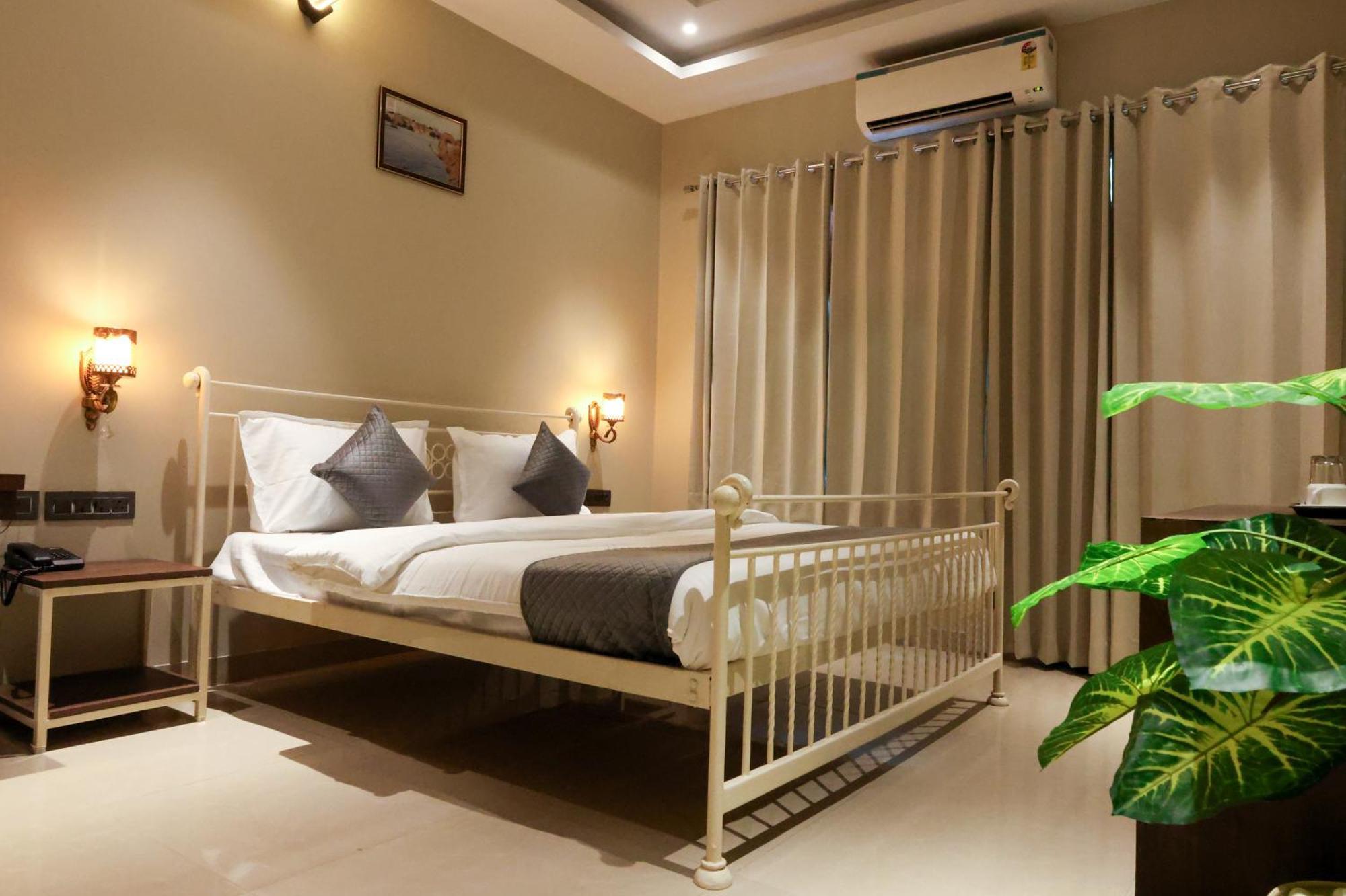 Qila - A Boutique And Rooftop Cafe Hotel Jaipur