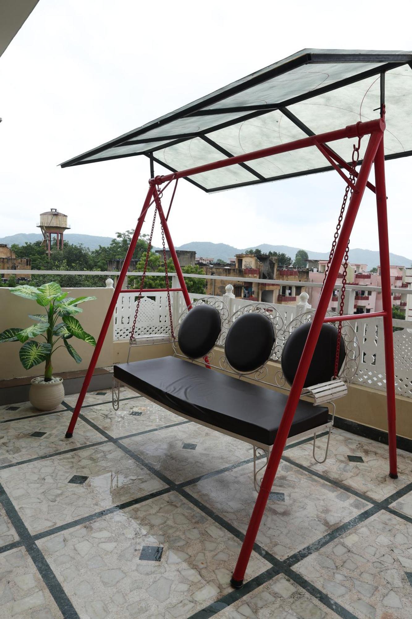 Qila - A Boutique And Rooftop Cafe Hotel Jaipur
