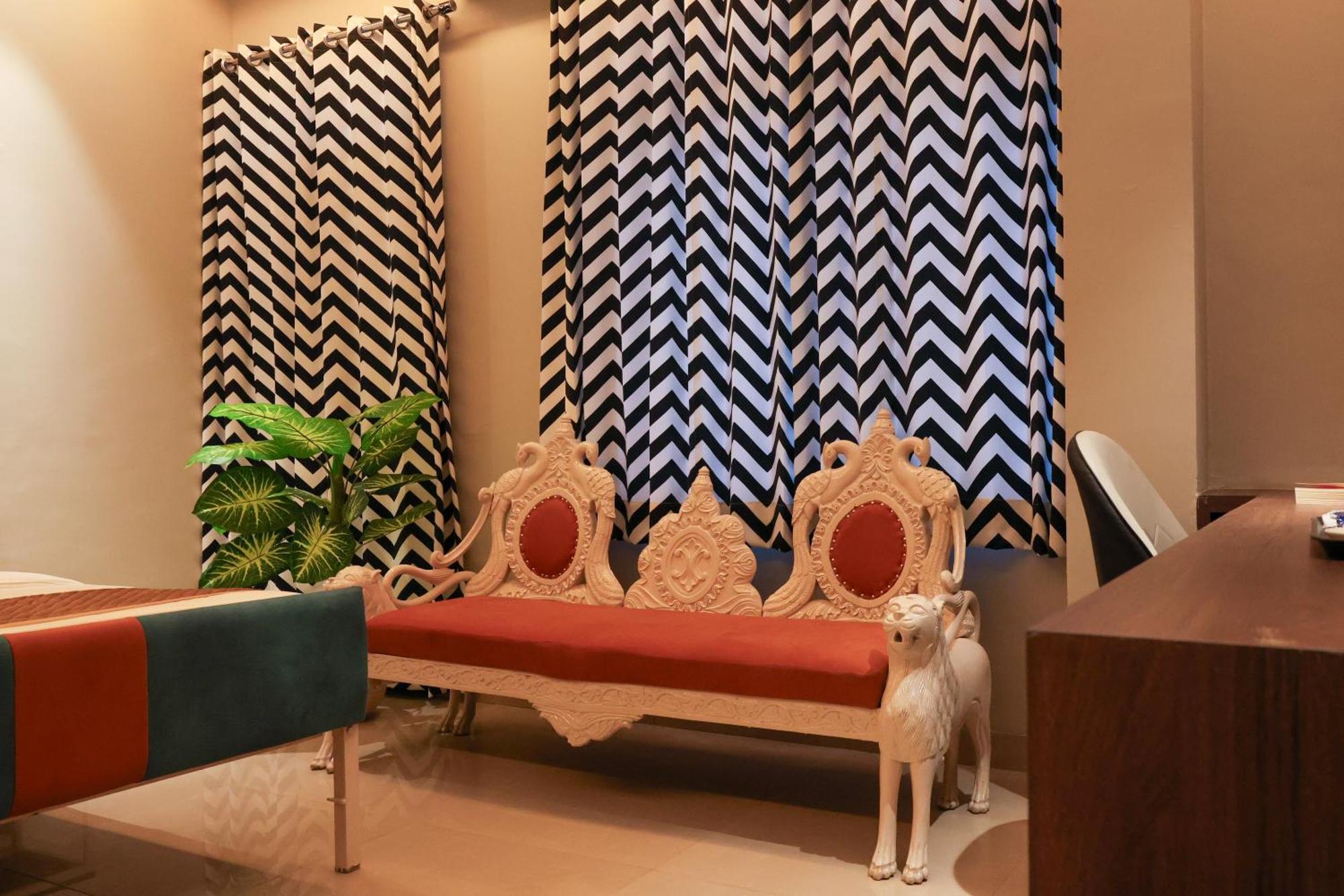 Hotel Qila - A Boutique And Rooftop Cafe Jaipur
