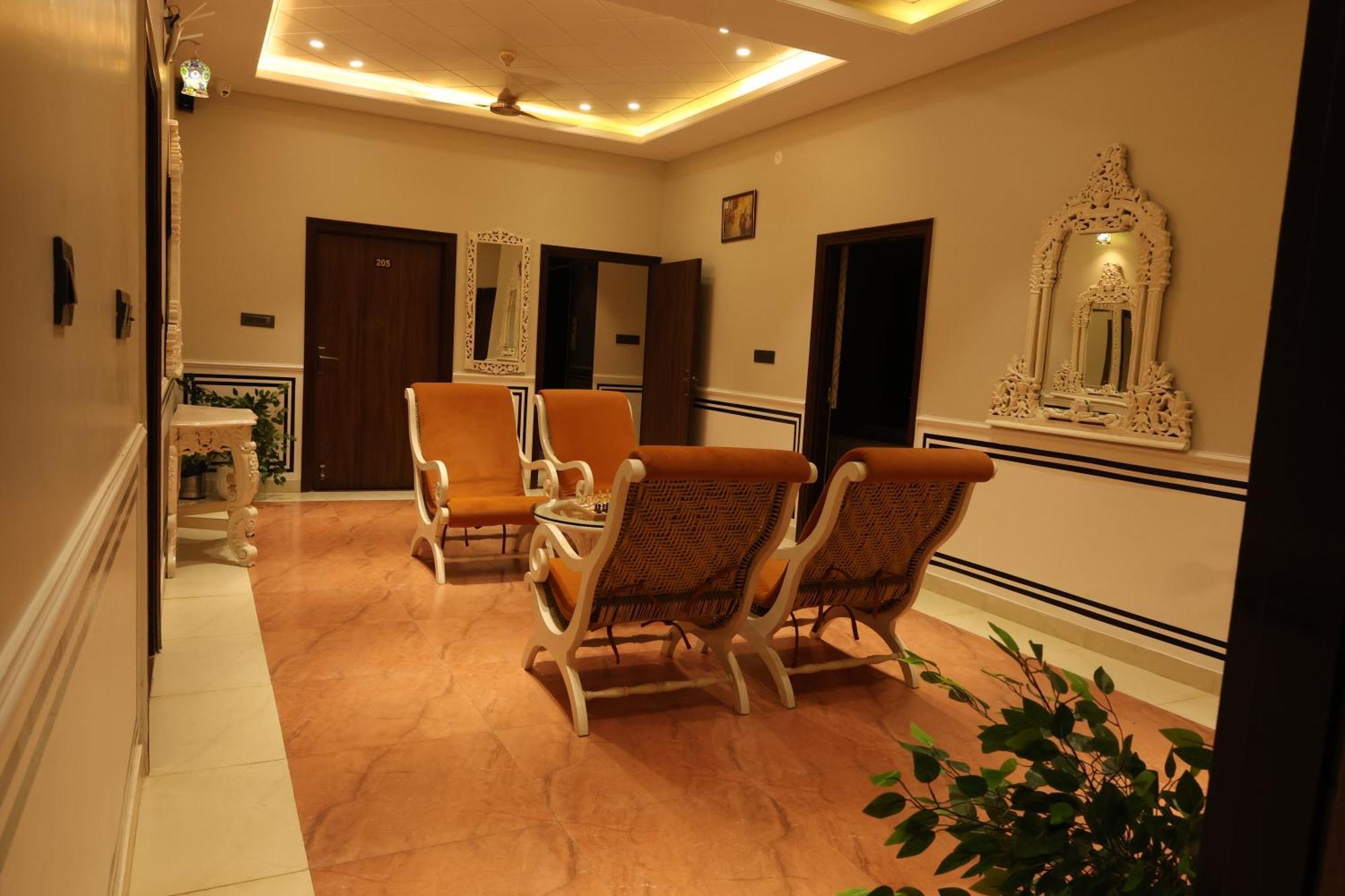 Hotel Qila - A Boutique And Rooftop Cafe