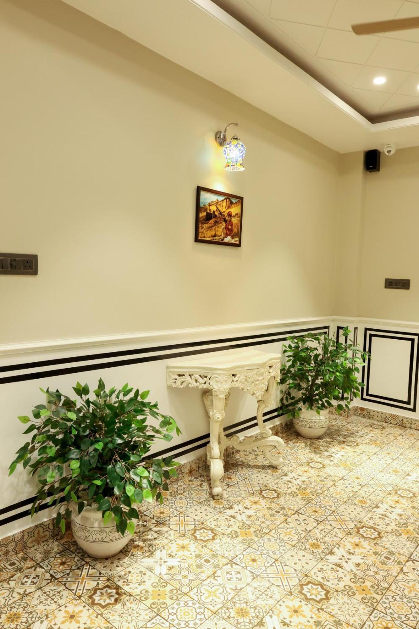 Qila - A Boutique And Rooftop Cafe Jaipur