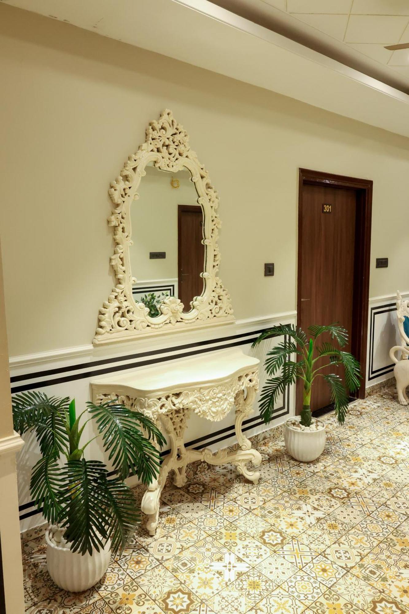 Hotel Qila - A Boutique And Rooftop Cafe Jaipur