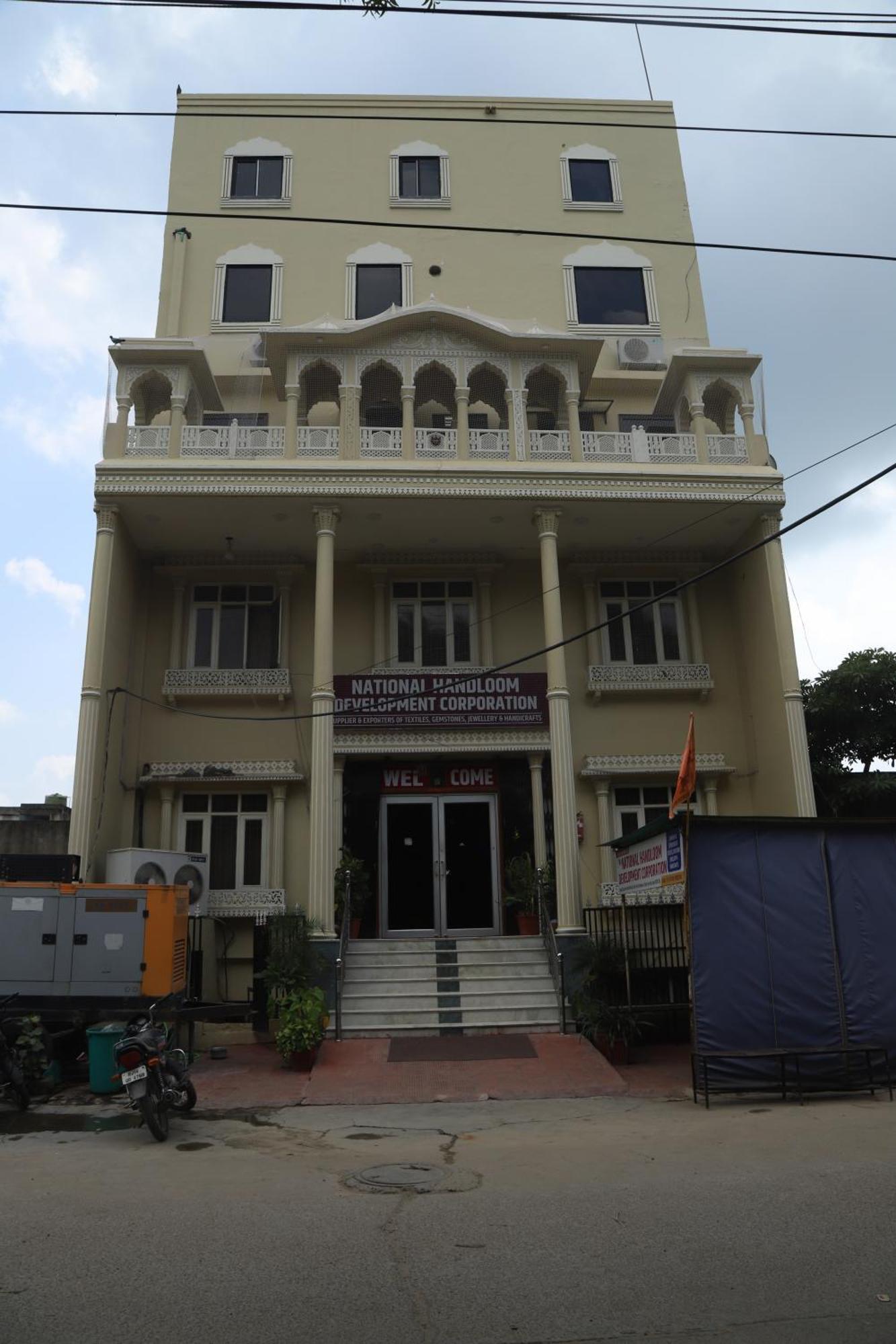 Hotel Qila - A Boutique And Rooftop Cafe Jaipur