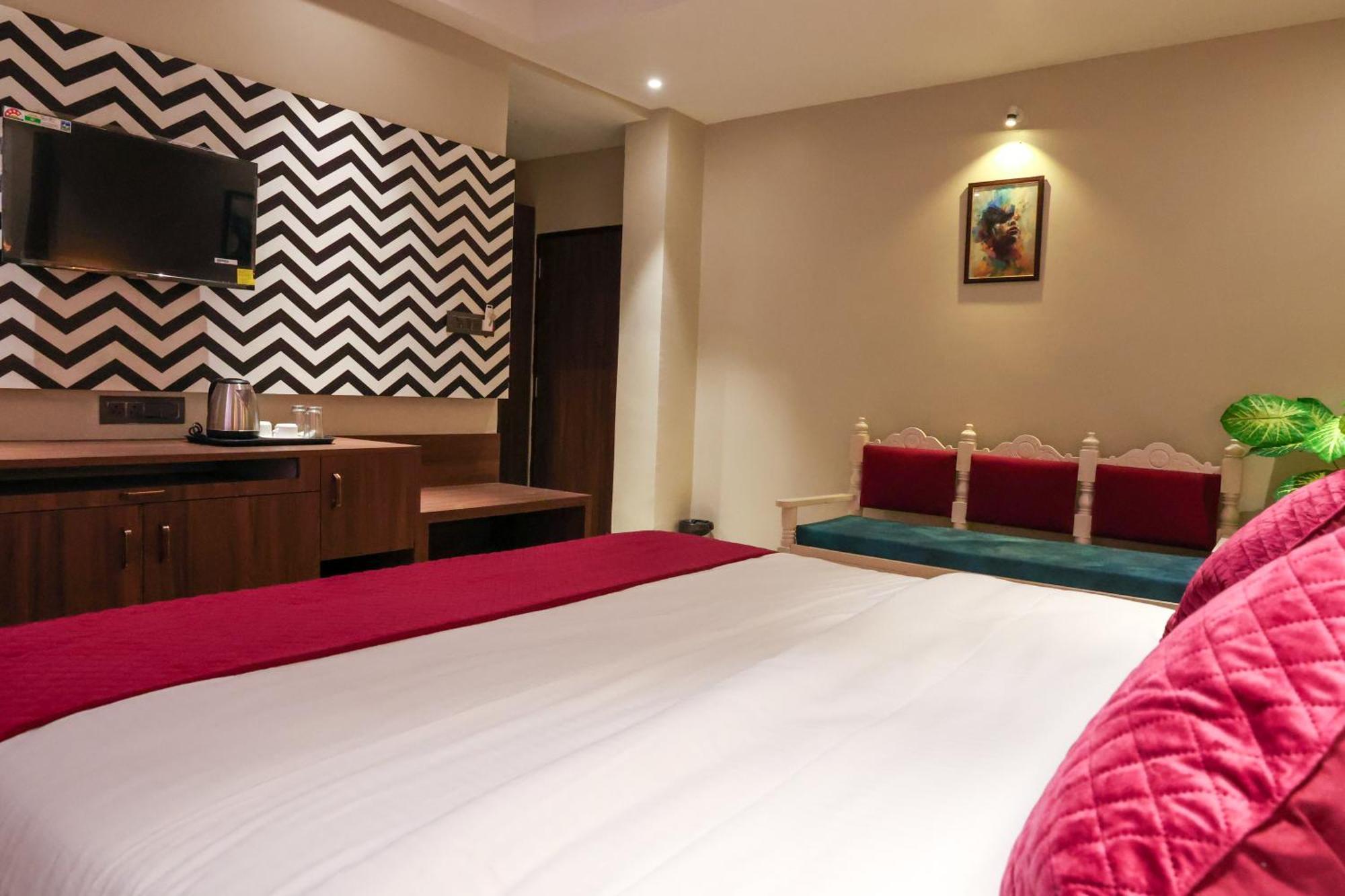 Hotel Qila - A Boutique And Rooftop Cafe