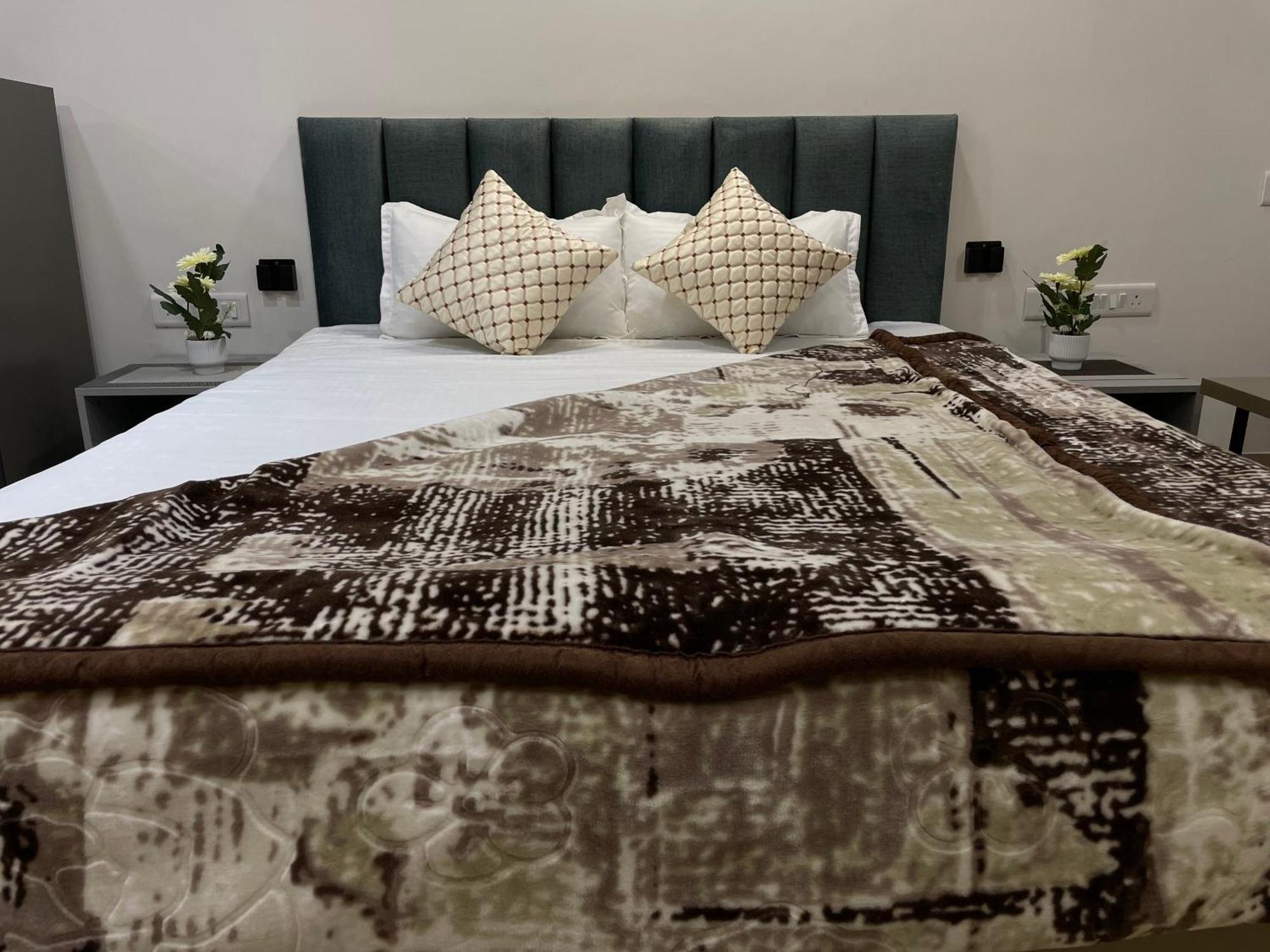 Apartment Vvip Address 12 Jagatpura Jaipur