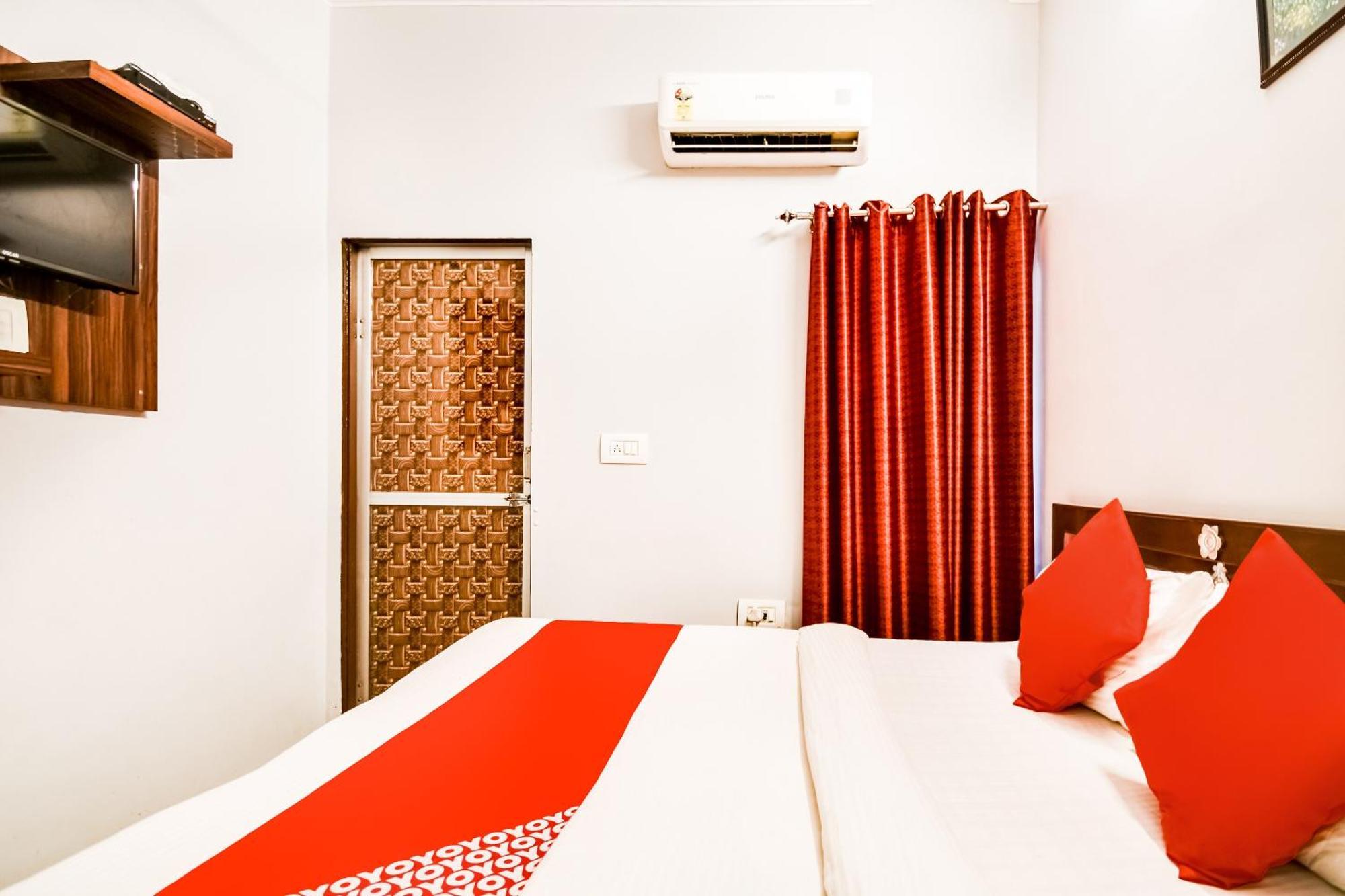 Govindam Plaza 2* Jaipur