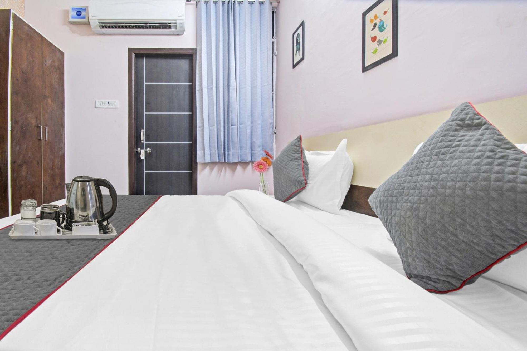 O Arya Hotel Jaipur