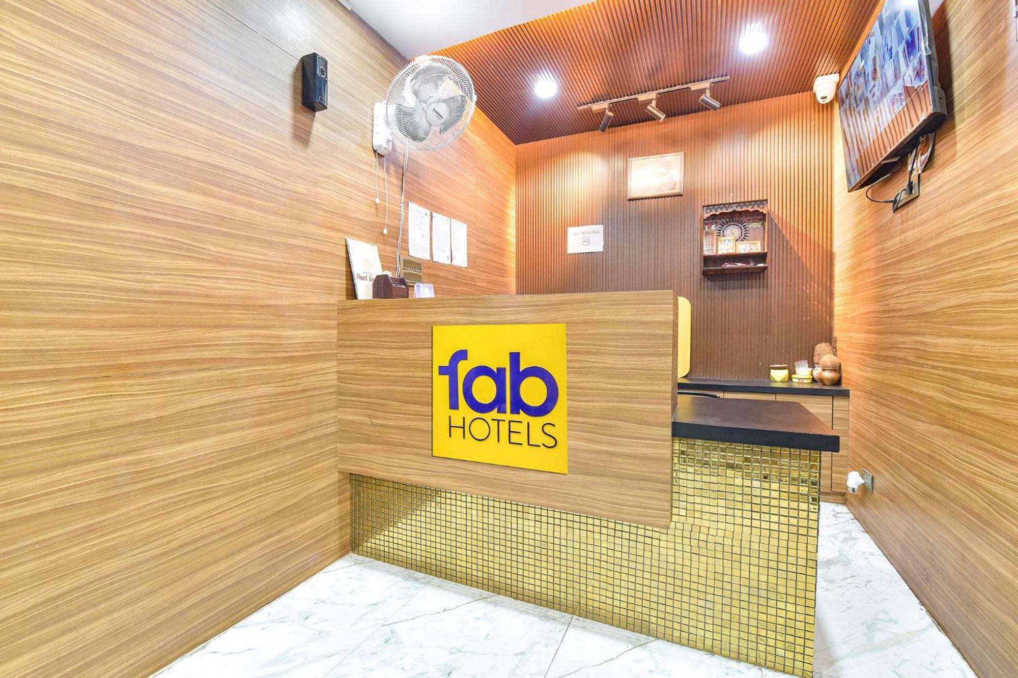 Hotel Fabhotel Pearl Square Jaipur