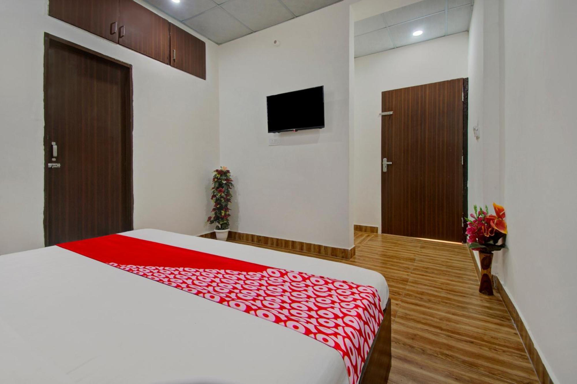 O Skyfem Hotel Jaipur