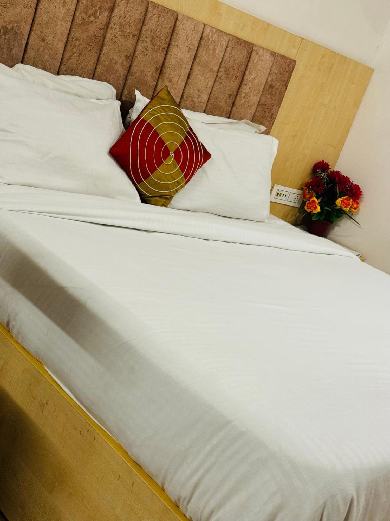 Pink Grand Anukampa 4* Jaipur