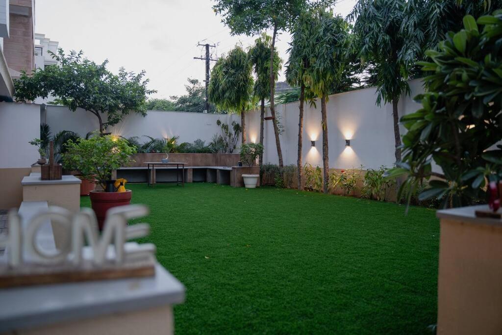 Apartment The Bodhi, 5bhk Apt, Central
