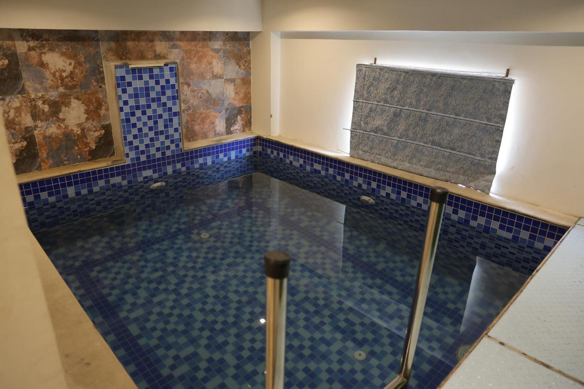 Hotel Hs Swiming Pool 3*