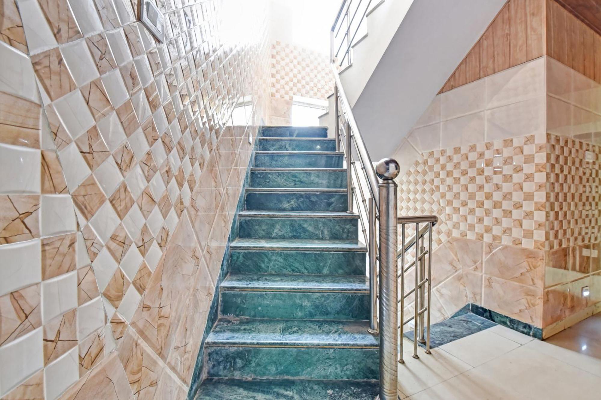 Hotel Collection O Mount View Jaipur