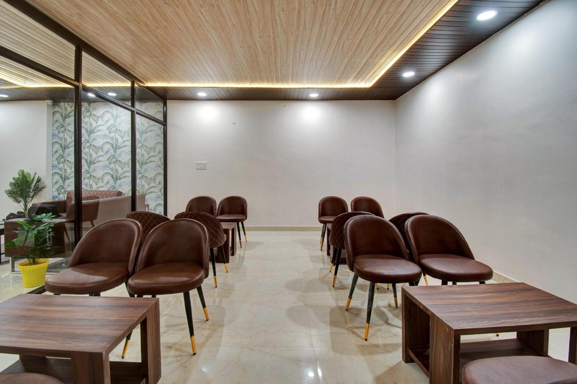 Hotel O Raaso Inn Hotel Jaipur