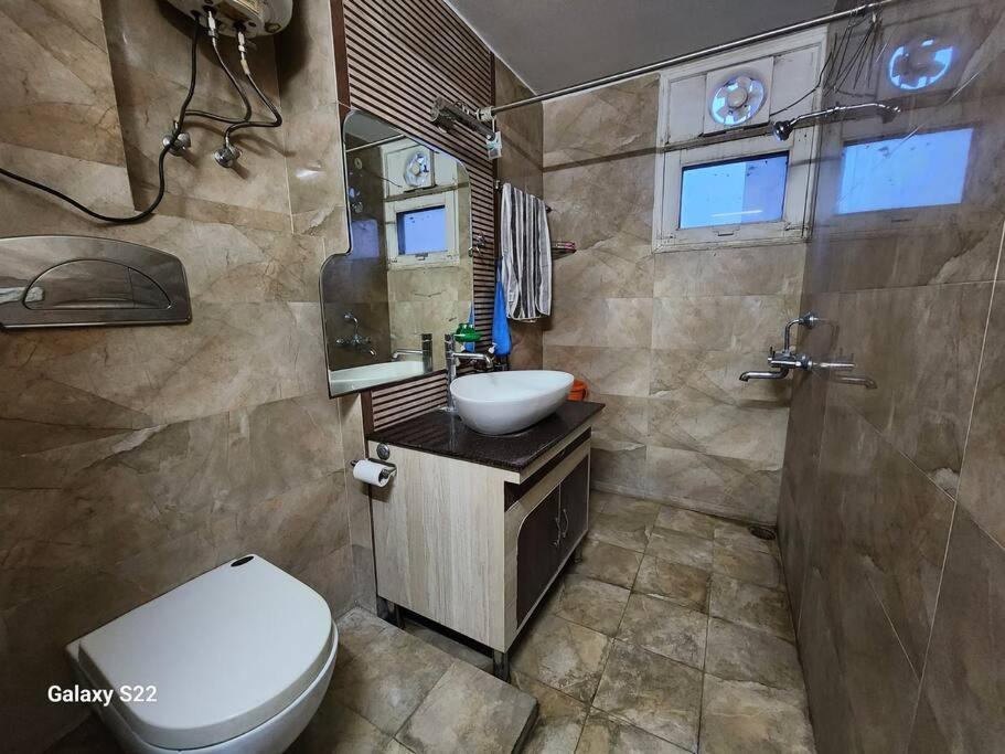 Centrally Located 2 Bhk Private Flat Jaipur