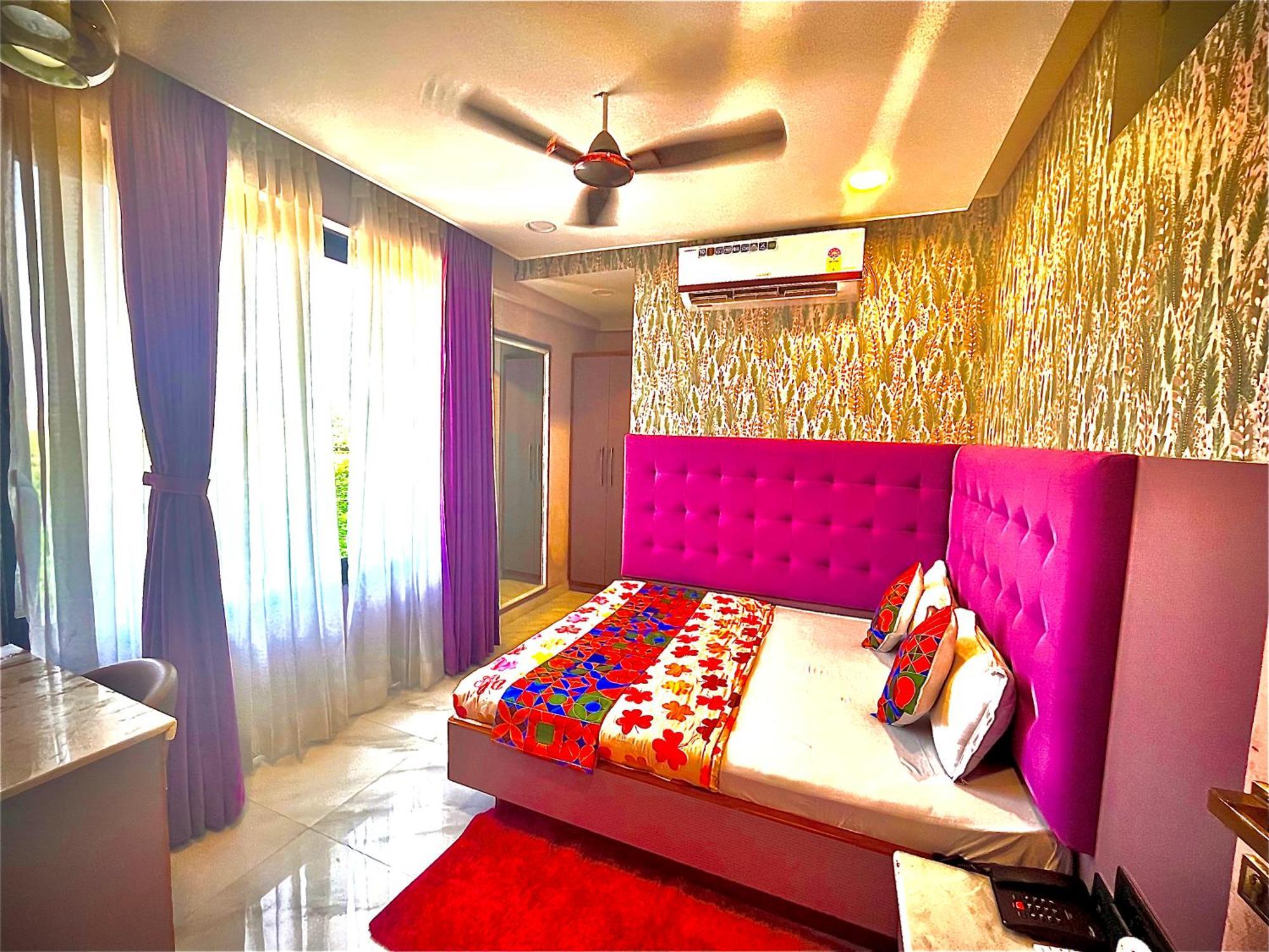 Hotel Shubh Hari 2*