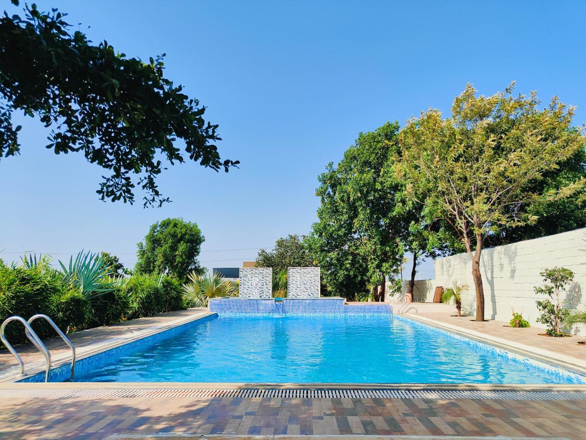 Hotel Hemlasa *