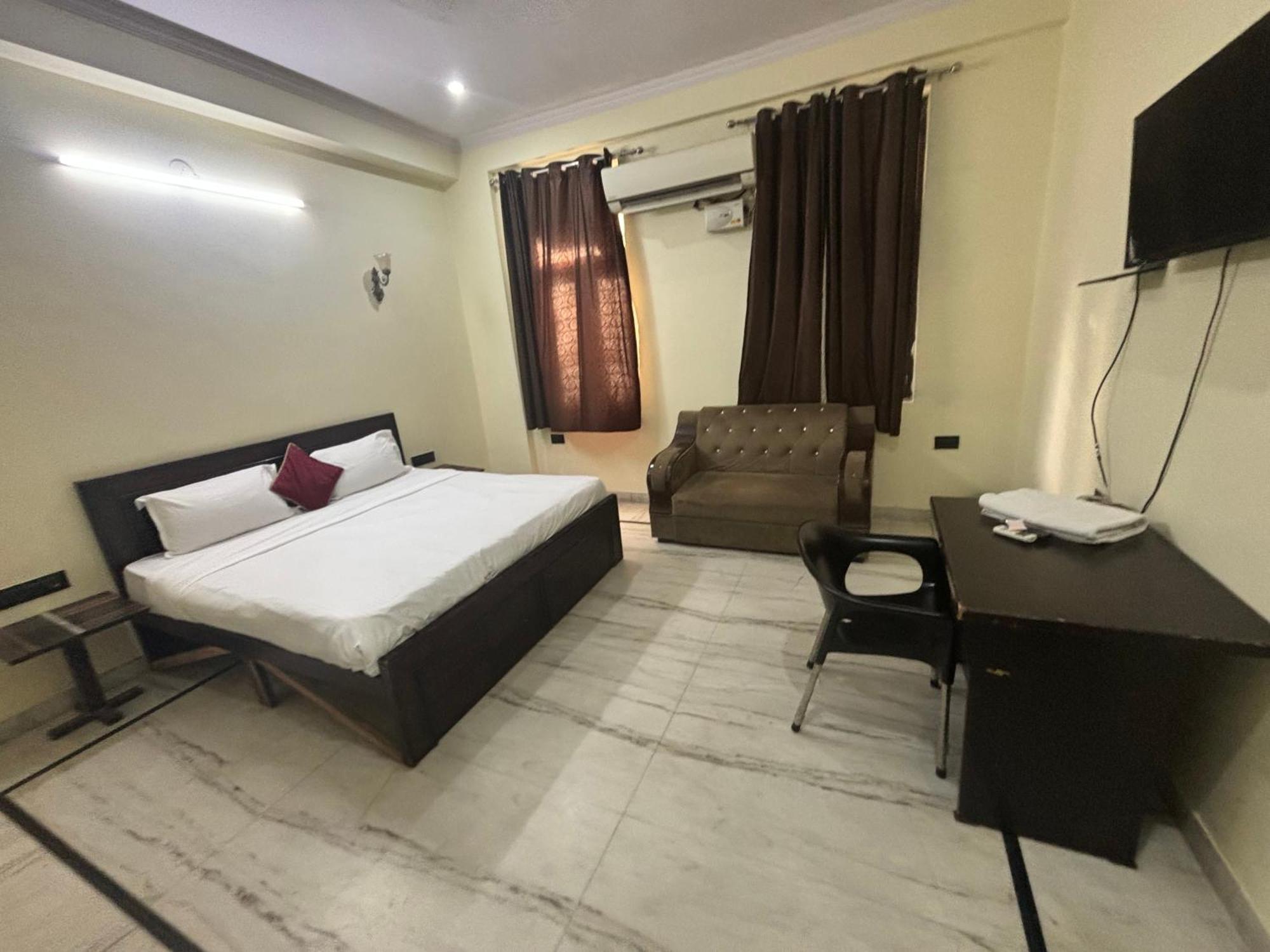 The Victory Hotel 3*