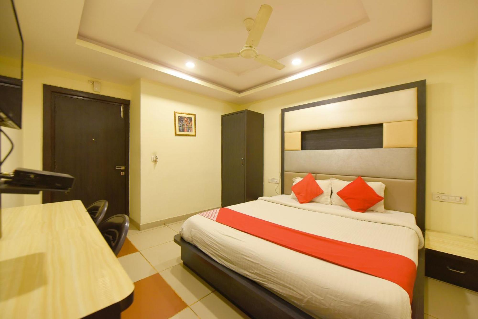 Collection O Tip Hotel