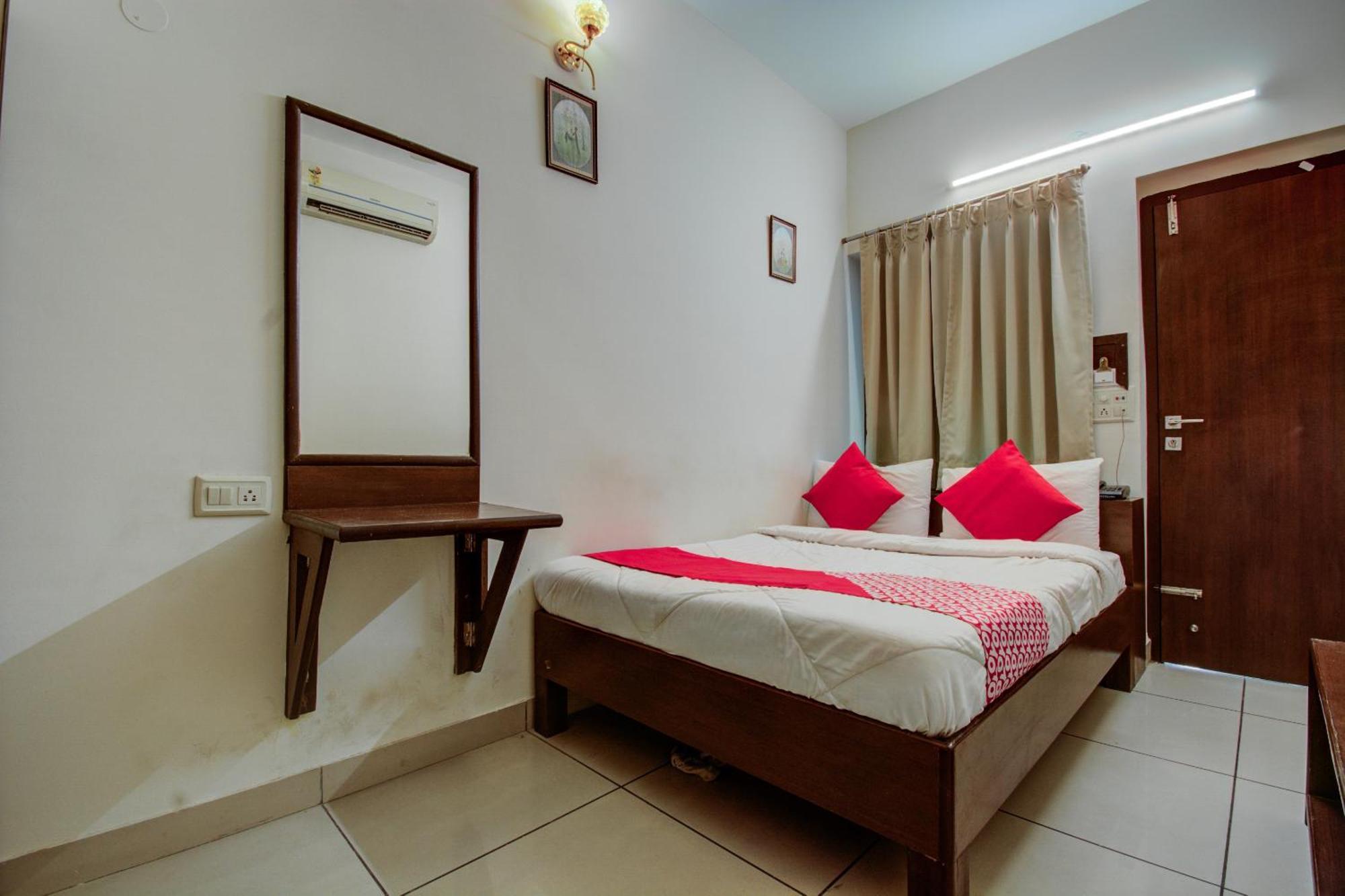 O Star Leaf Hotel
