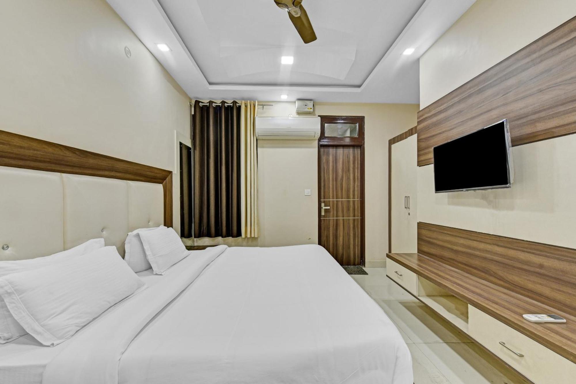 Collection O Homes Hotel Jaipur