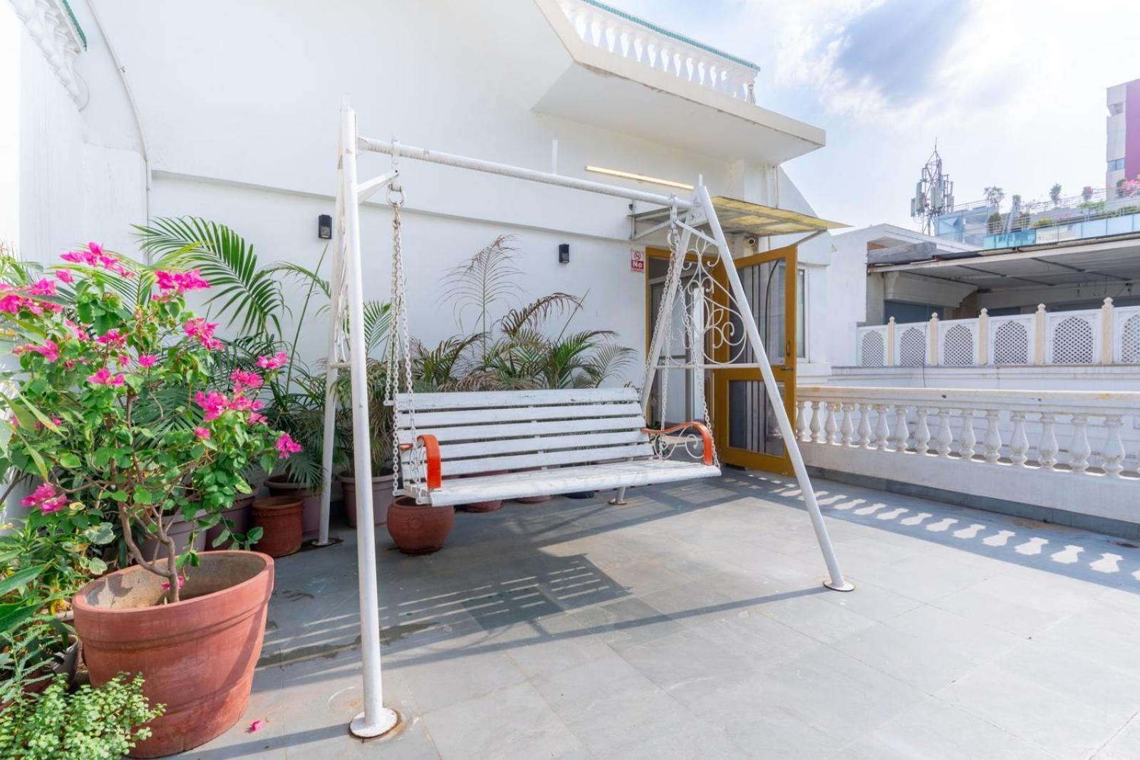 Anandmai - Sustainable Living Spaces Bed & Breakfast *