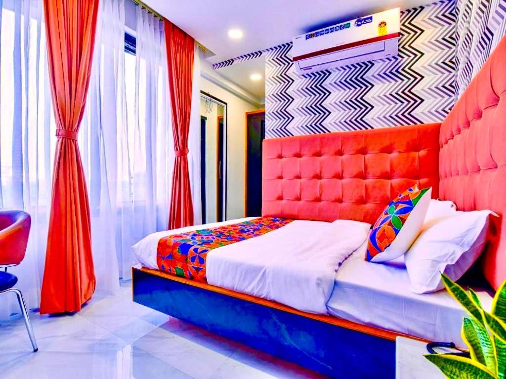 Shubh Hari Hotel 2*