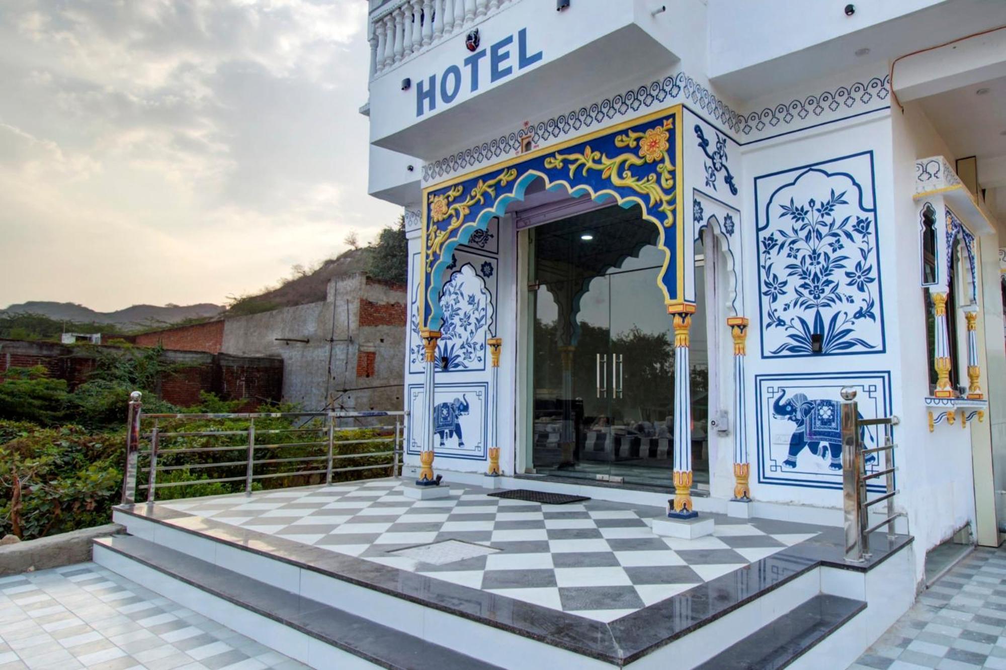 O Moon Mahal Hotel Jaipur
