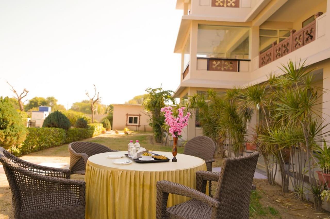 Eden Court Resort *