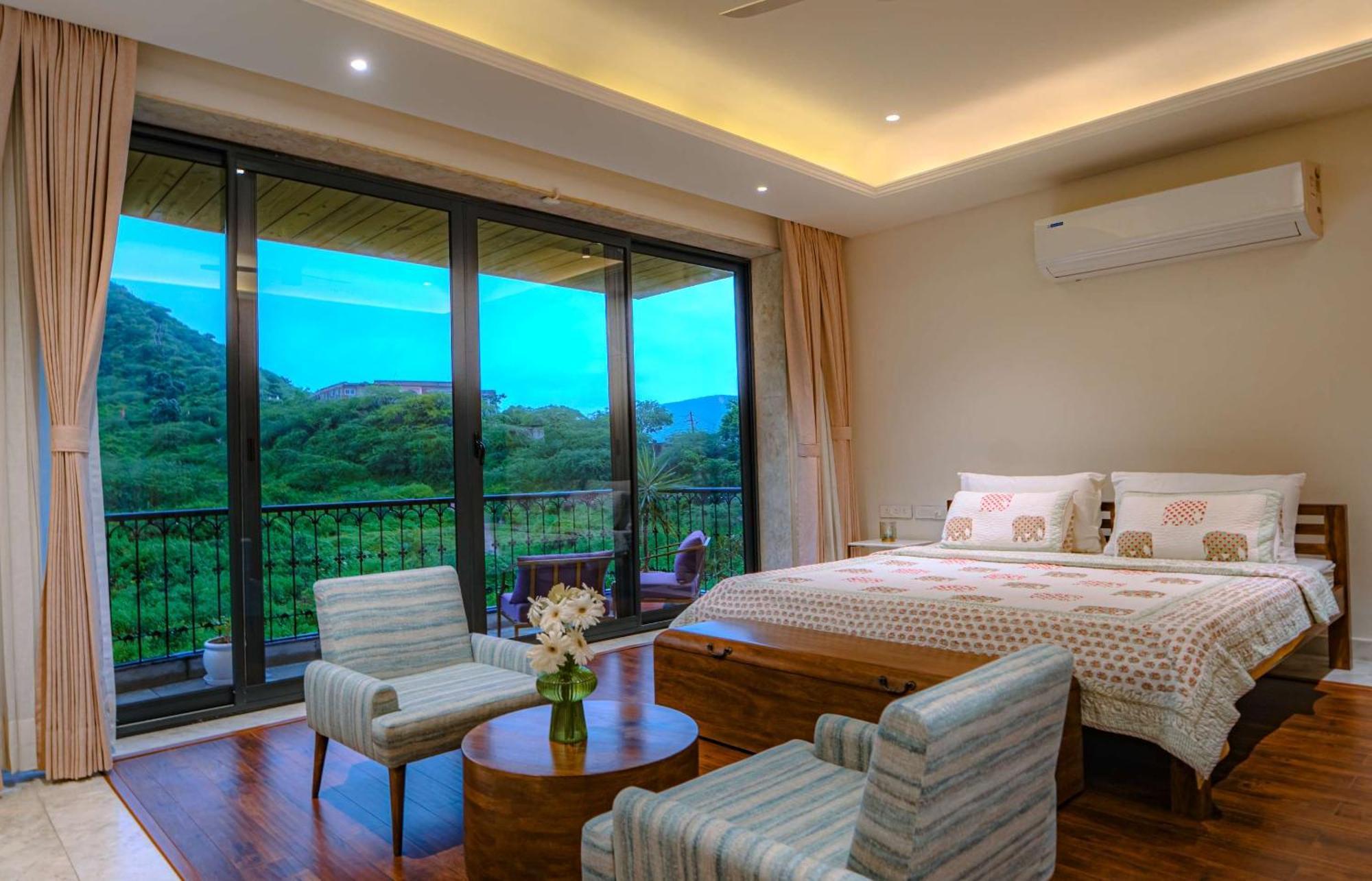 Hotel Artisav House 4*