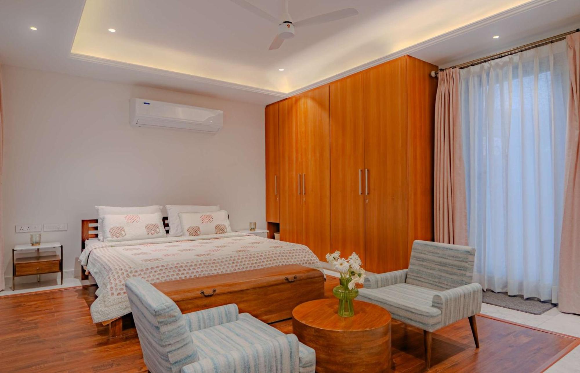 Hotel Artisav House 4*