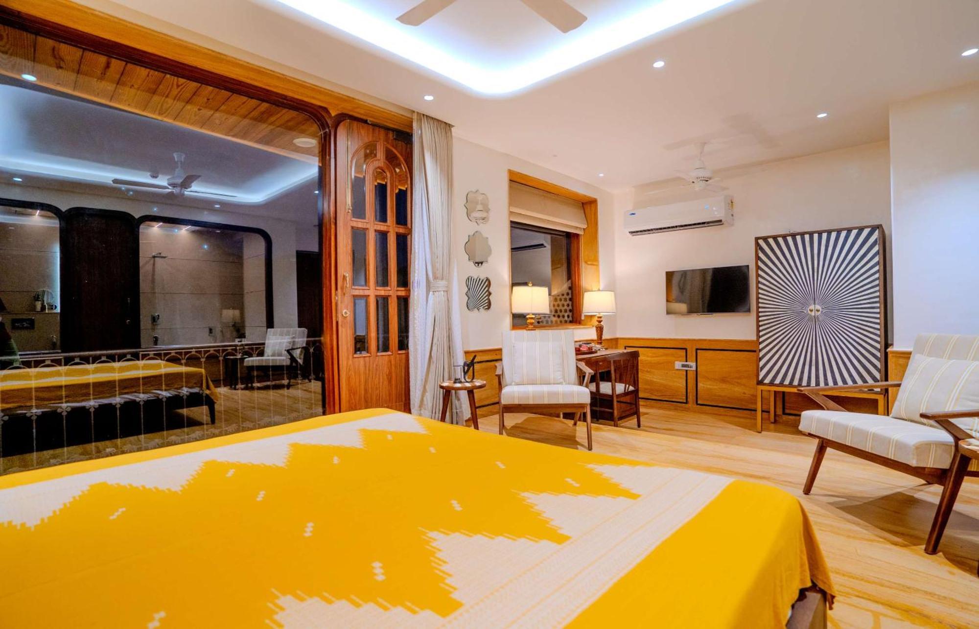 Artisav House Hotel 4*