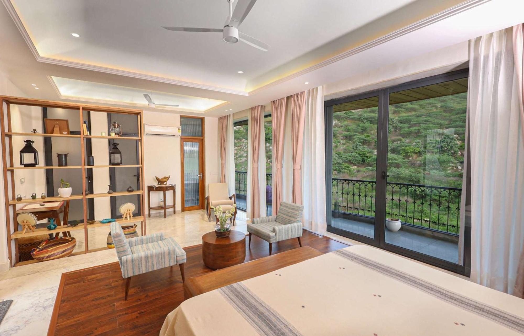 Hotel Artisav House 4*