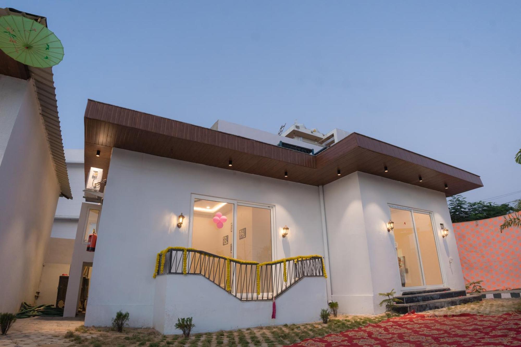 The Ramvati & Restaurant