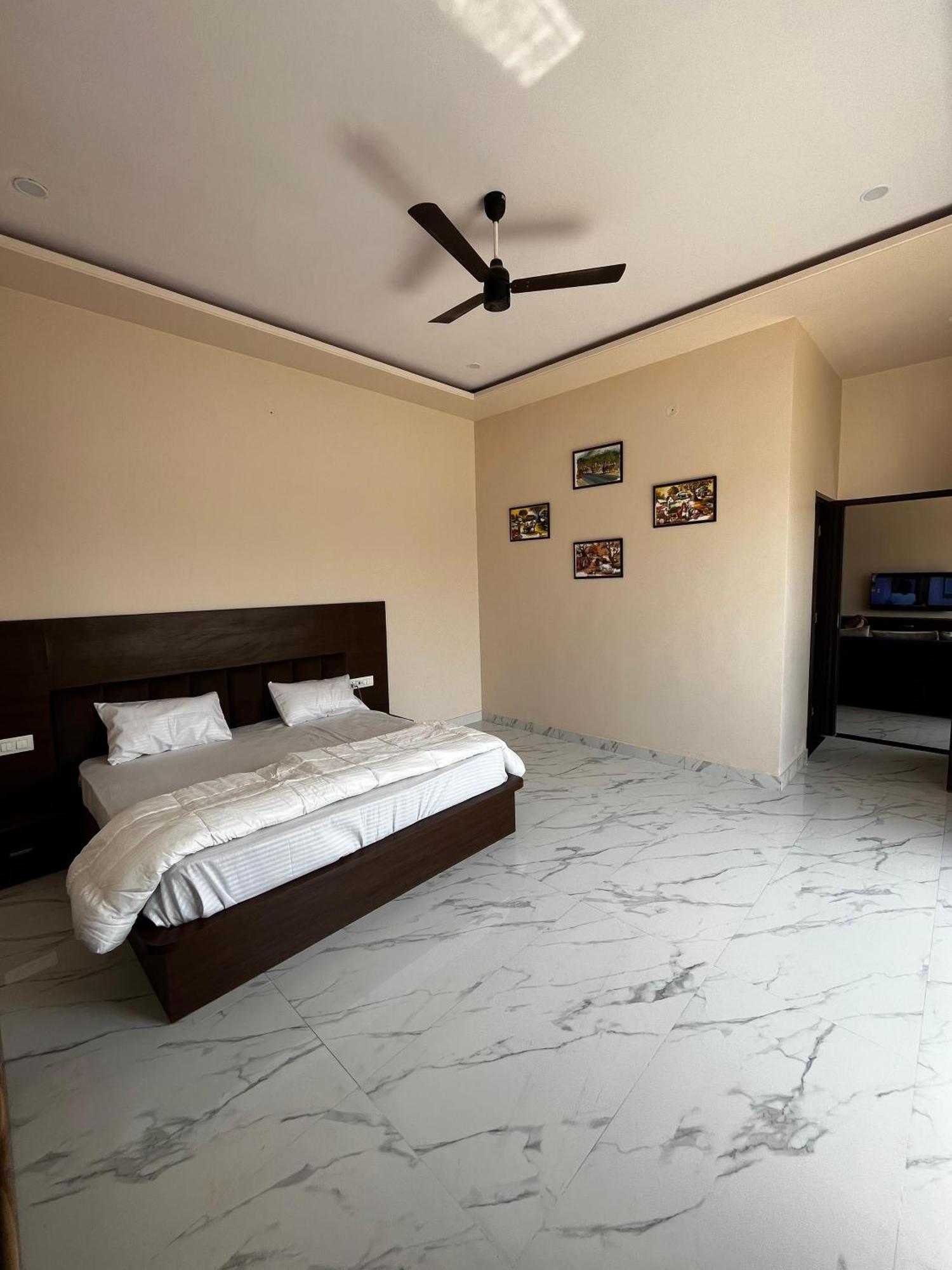 The Ramvati & Restaurant Resort *